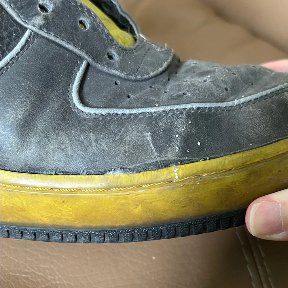 Nike Men's Air Force size 13 Black and Yellow - Picture 12 of 14